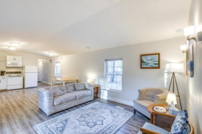 Glenburn Getaway Near Orchards and Penobscot River